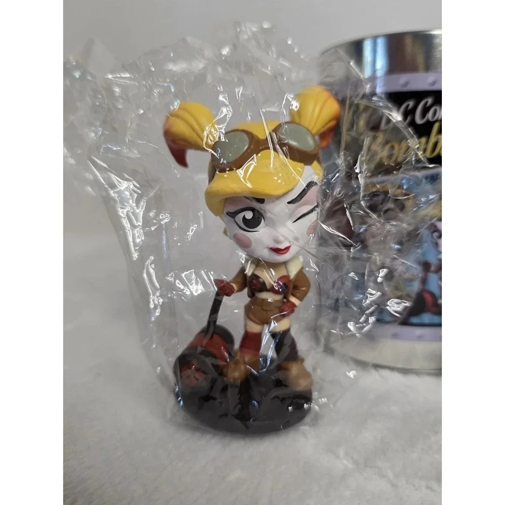 Lil DC Comics Bombshells Vinyl‎ Harley Quinn Mystery Tin Opened Figure Sealed